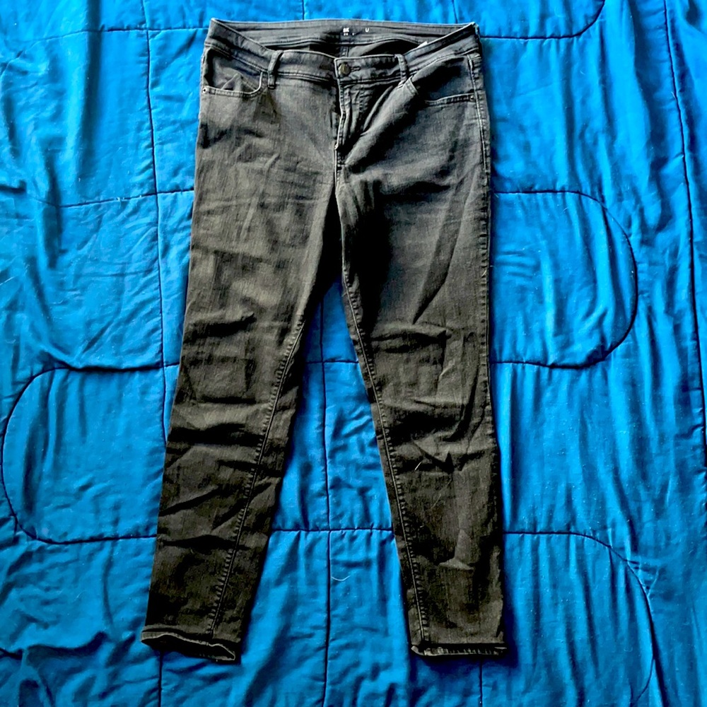 Old Navy black charcoal grey skinny jeans size 12